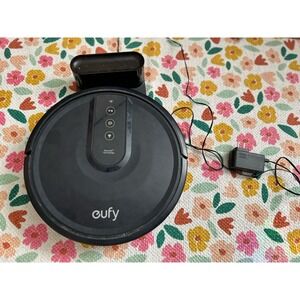 Eufy RoboVac Robotic Vacuum Cleaner Wi-Fi Smart Automatic **FOR PARTS**